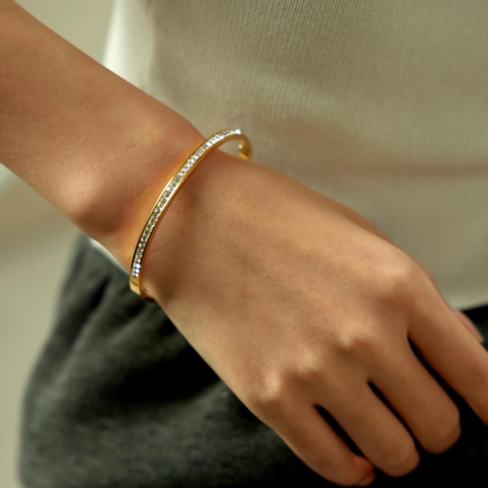 18K Gold Plated Cubic Zirconia Bangle